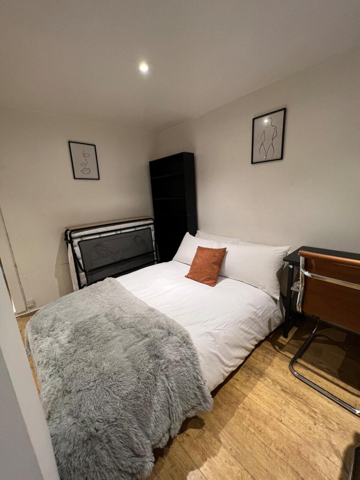 2Bed Stratford Apt With Easy Access To Central London, O2, Excel, Parking Nearby Extérieur photo